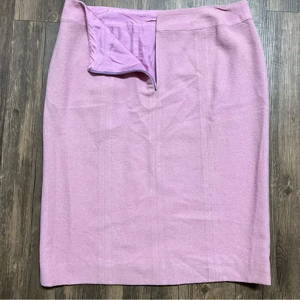 CHANEL Boutique Vtg 90s Pink Tweed Boucle Wool Midi Pencil Skirt Made France XL